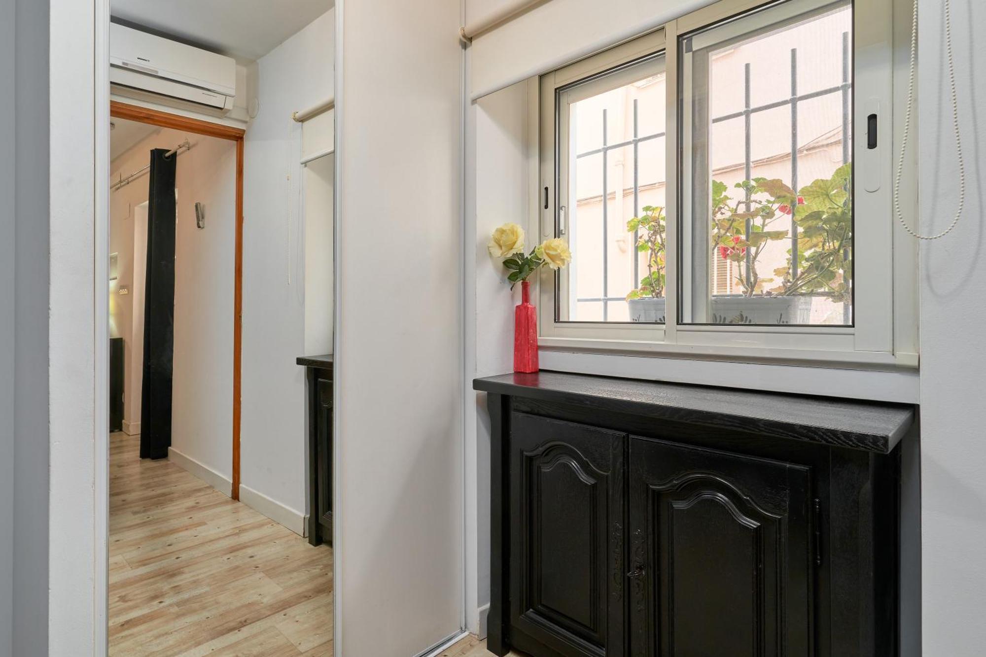 Apartment 250 M From The Beach 阿尔姆尼卡 外观 照片