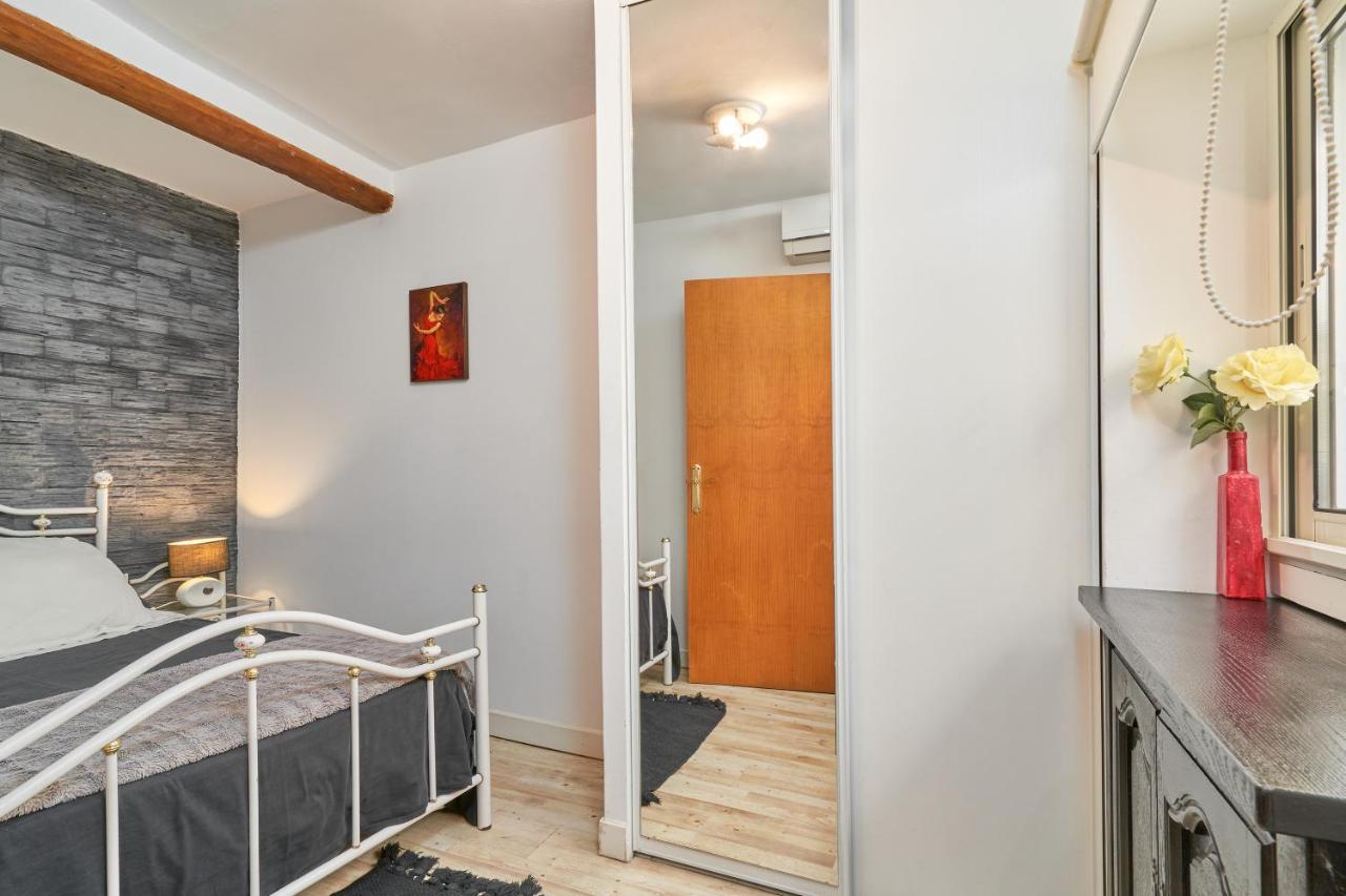 Apartment 250 M From The Beach 阿尔姆尼卡 外观 照片